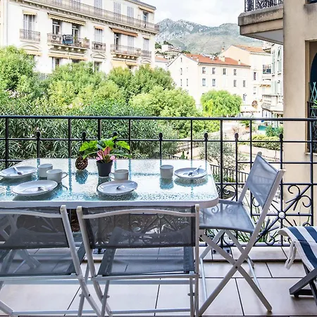 Appartement Le Beach, Plein Centre, Climatisé Menton