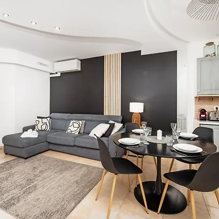 Le Beach, Plein Centre, Climatisé