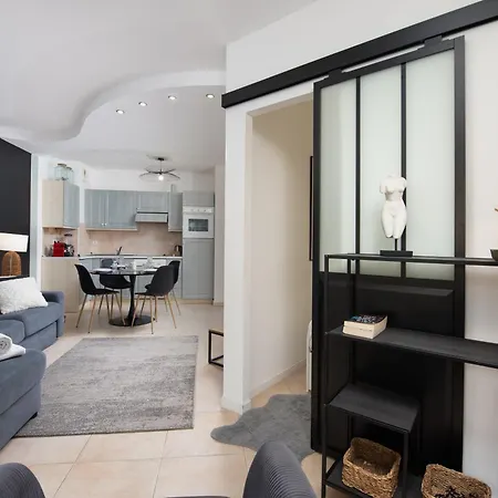 Le Beach, Plein Centre, Climatisé Menton